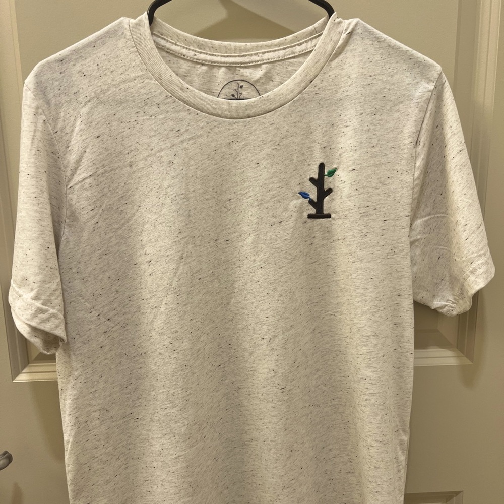 Oatmeal color t shirt very comfortable
